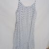 Vestido de Tirantes de Viscosa – Frescura y estilo para los días de verano