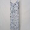 Vestido de Tirantes de Viscosa – Frescura y estilo para los días de verano