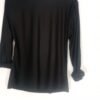Blusa Cuello Broche – Elegancia y comodidad para todo el día