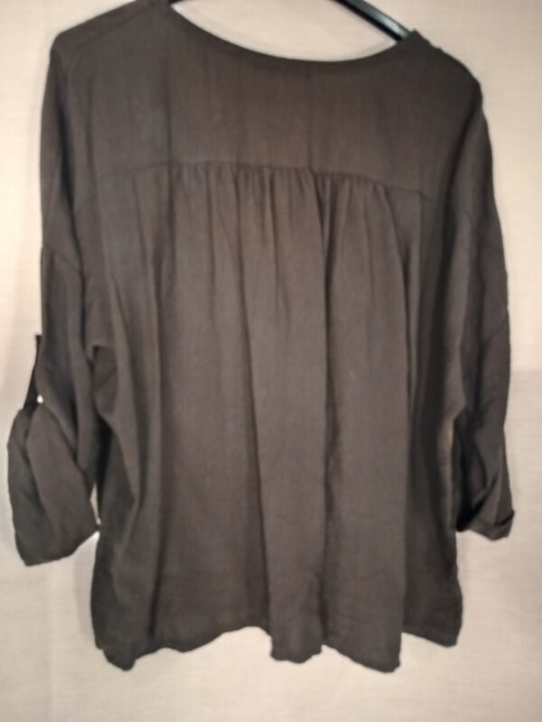 Chaqueta Manga Recogida – Elegancia y comodidad para el entretiempo