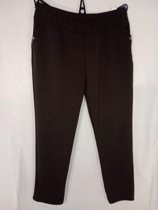 Pantalón Señora Elástico – Comodidad y elegancia durante todo el día