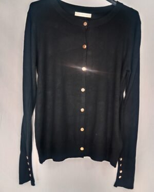 IMG_20261001_231114 Chaqueta de Punto – Elegancia que te acompaña en otoño